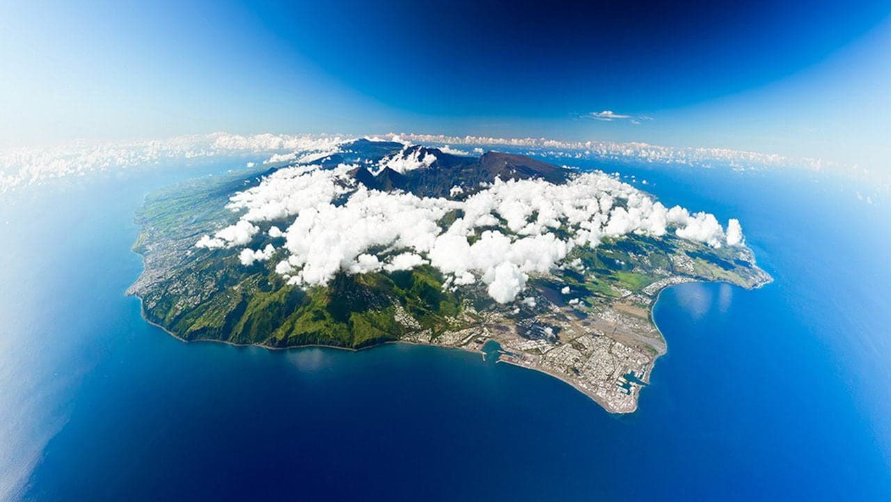 This is your quest
author joanne reed
Joy Based Living - Meaningful Conversations
Reunion island