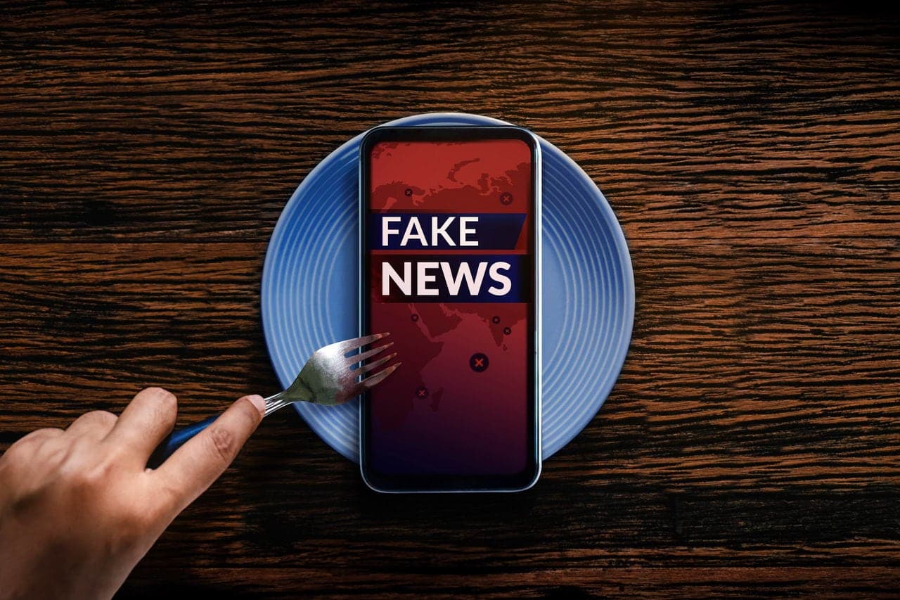 fake news article generator