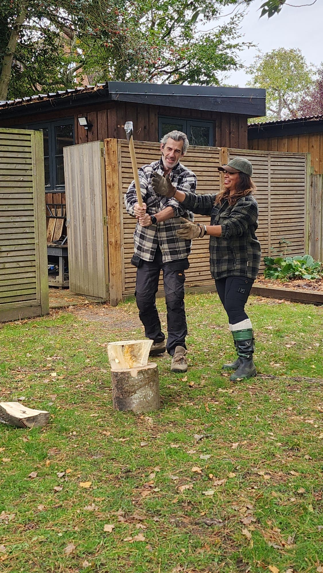 Learning to use and Axe to chop Wood! Still Got the Edge!